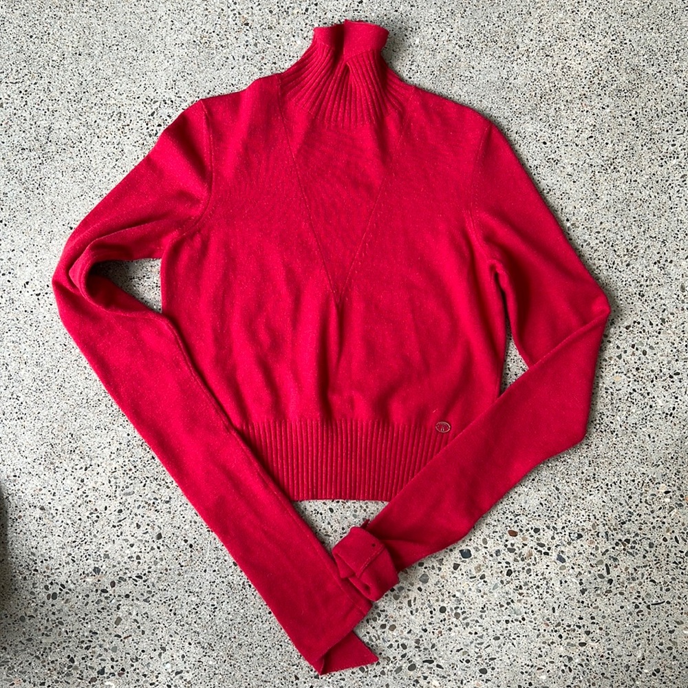 CHANEL wool sweater